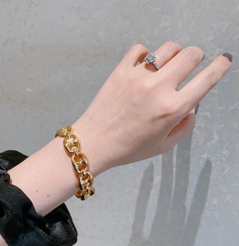 Gucci Bracelet 04yxs204 (3)