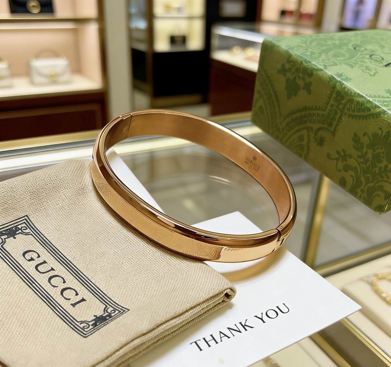 Gucci Bracelet 04yxs205 (9)