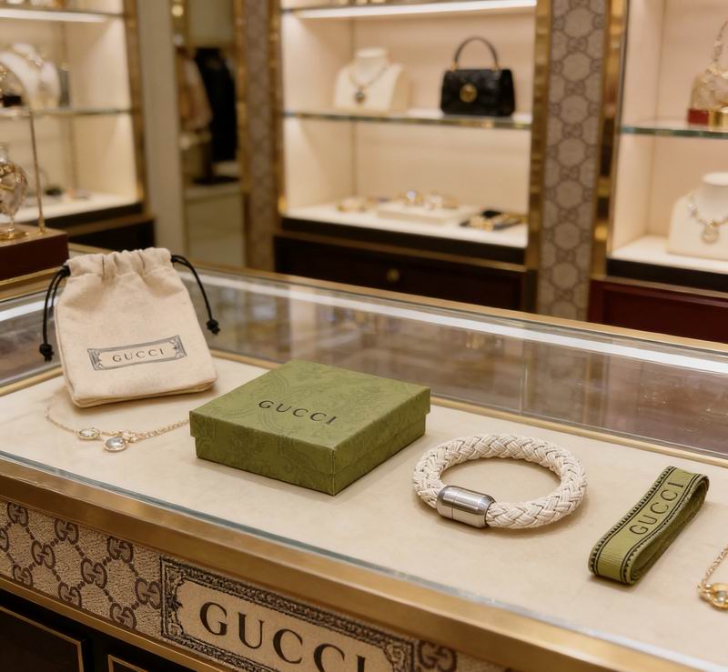 Gucci Bracelet 04yxs211 (1)