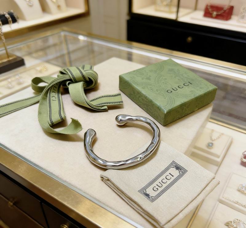 Gucci Bracelet 04yxs219 (6)