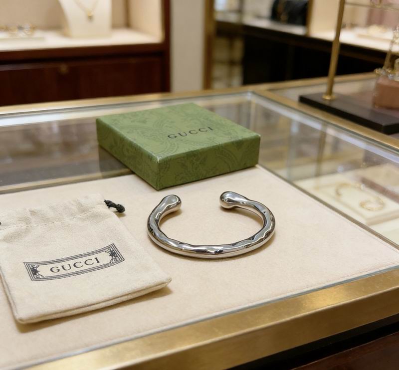 Gucci Bracelet 04yxs219 (8)