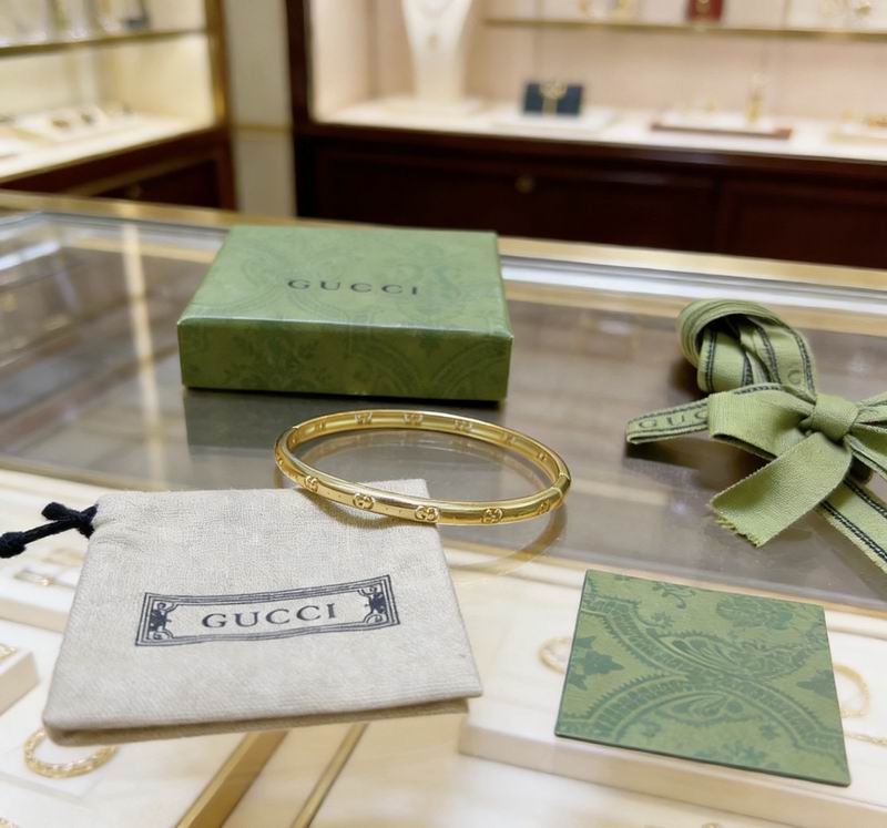 Gucci Bracelet 04yxs220 (5)