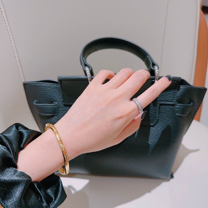 Gucci Bracelet 04yxs220 (6)