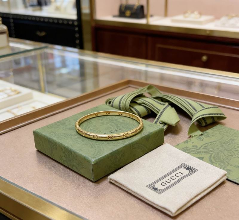 Gucci Bracelet 04yxs220 (8)