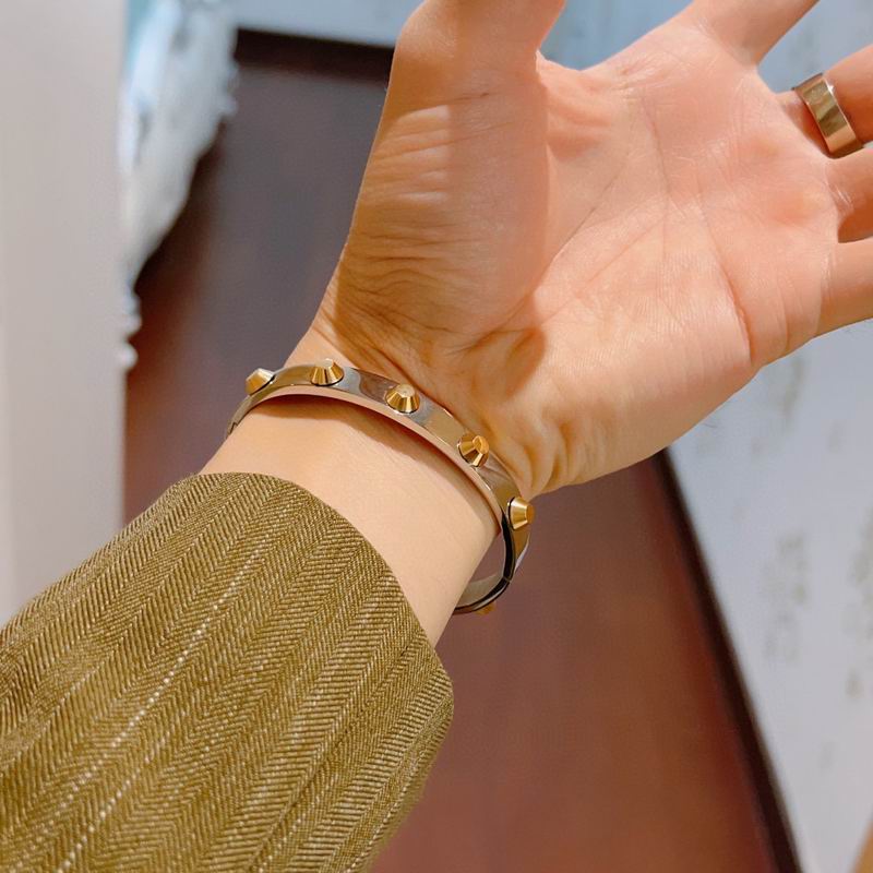 Gucci Bracelet 04yxs221 (6)