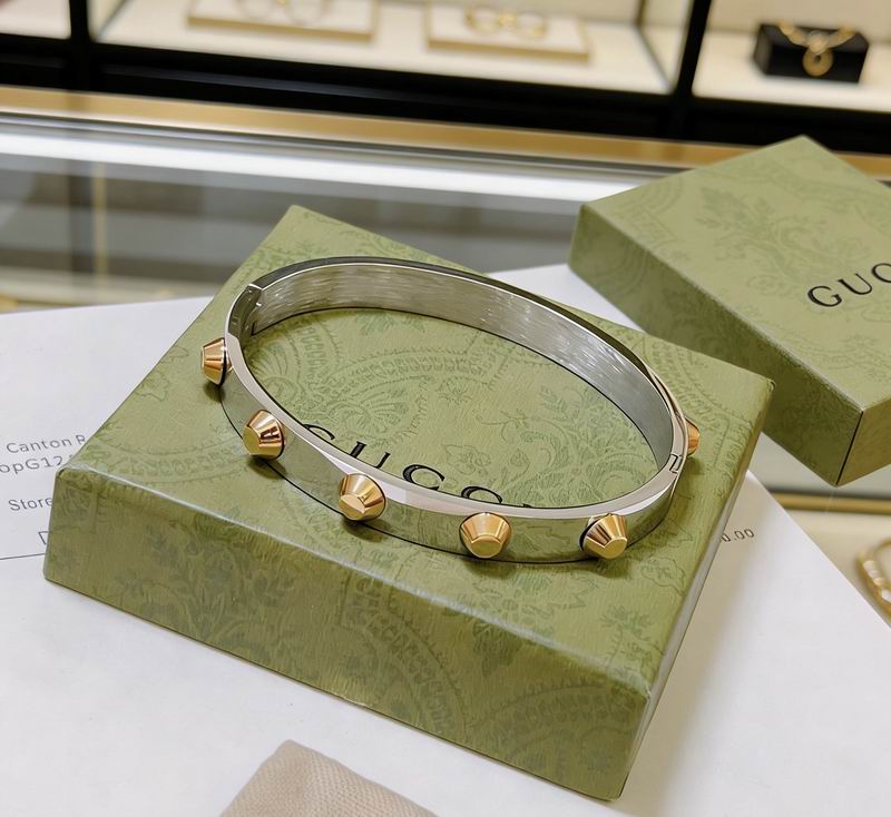 Gucci Bracelet 04yxs221 (8)