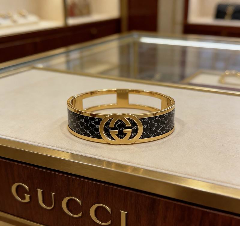 Gucci Bracelet 04yxs238 (8)