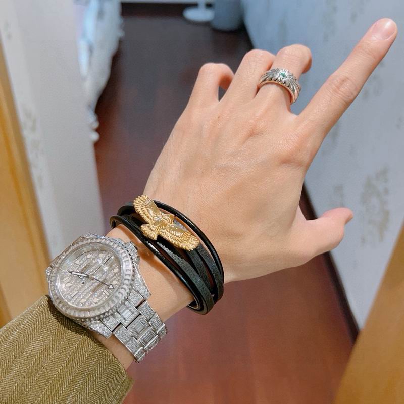 Gucci Bracelet 04yxs240 (3)