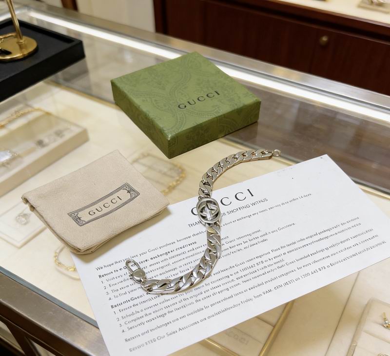 Gucci Bracelet 04yxs245 (3)