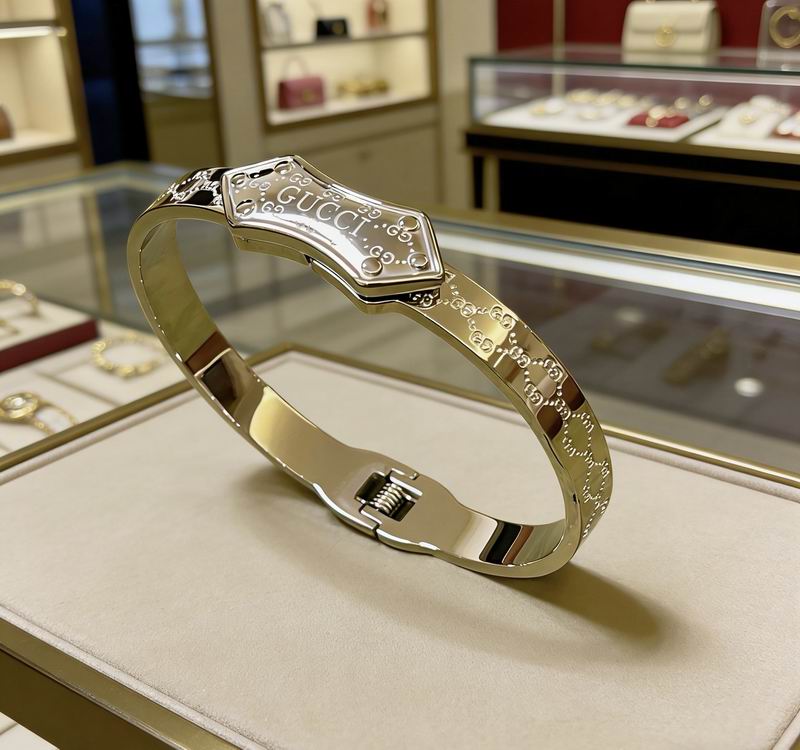 Gucci Bracelet 04yxs251 (5)