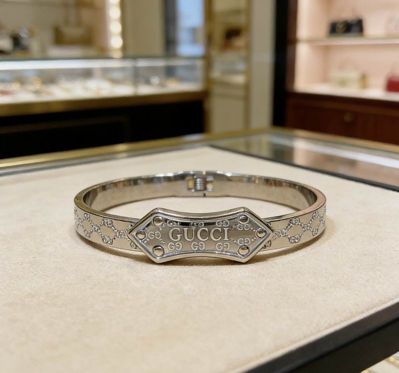 Gucci Bracelet 04yxs251 (8)