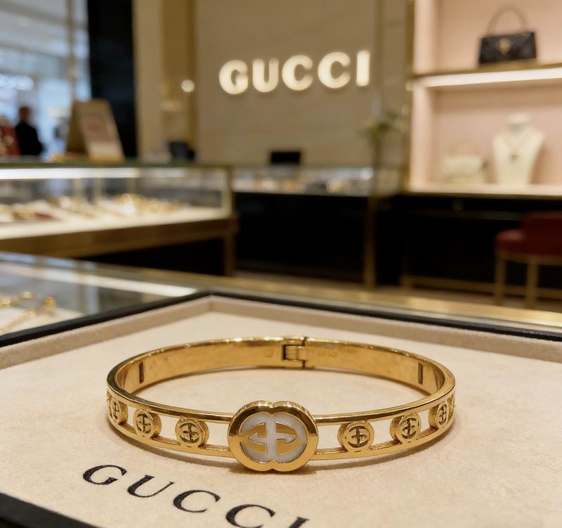 Gucci Bracelet 04yxs252 (4)