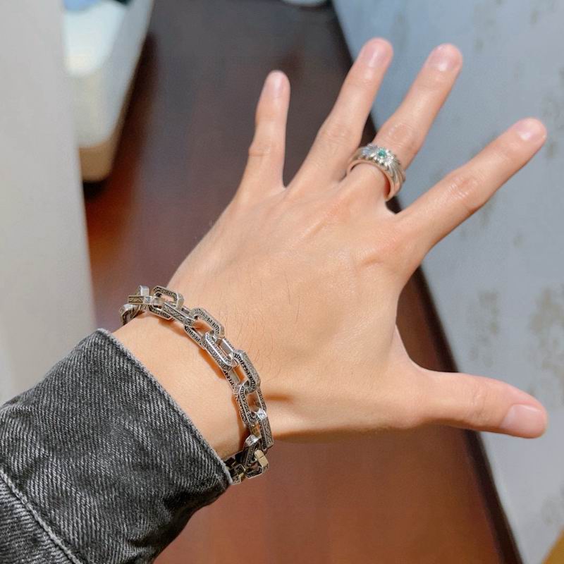 Gucci Bracelet 04yxs255 (3)