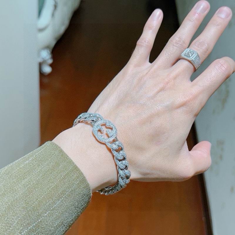 Gucci Bracelet 04yxs256 (3)