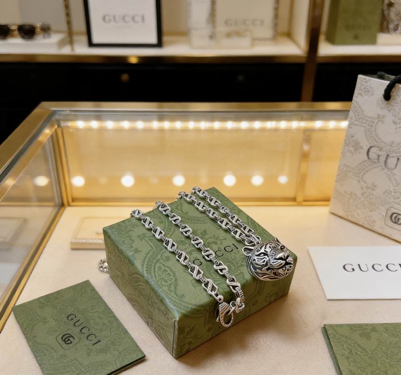 Gucci Necklace  02yxs01 (5)
