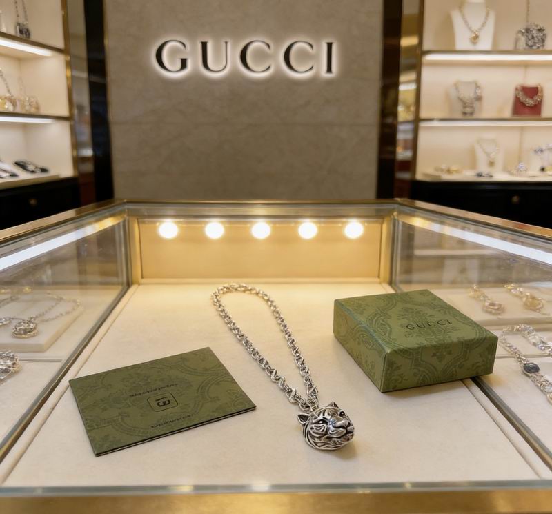 Gucci Necklace  02yxs01 (7)