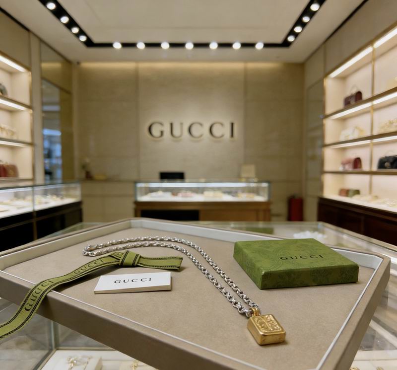 Gucci Necklace  02yxs02 (7)