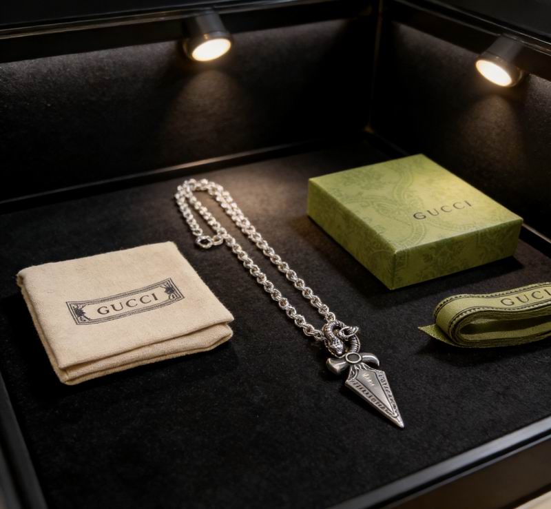 Gucci Necklace  02yxs04 (3)