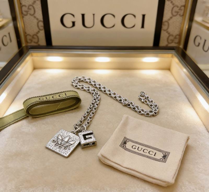 Gucci Necklace  02yxs06 (2)