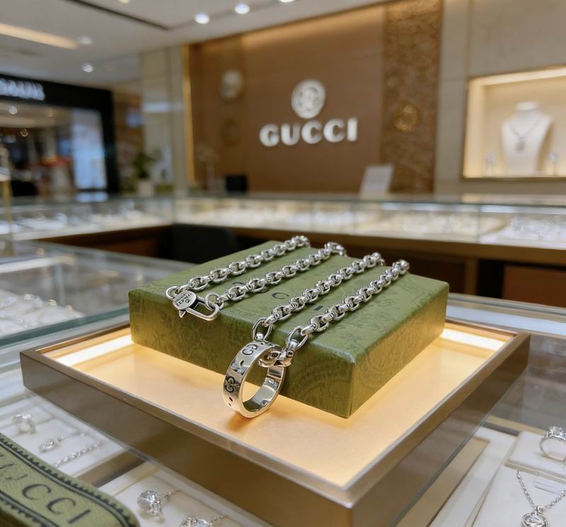 Gucci Necklace  02yxs08 (4)