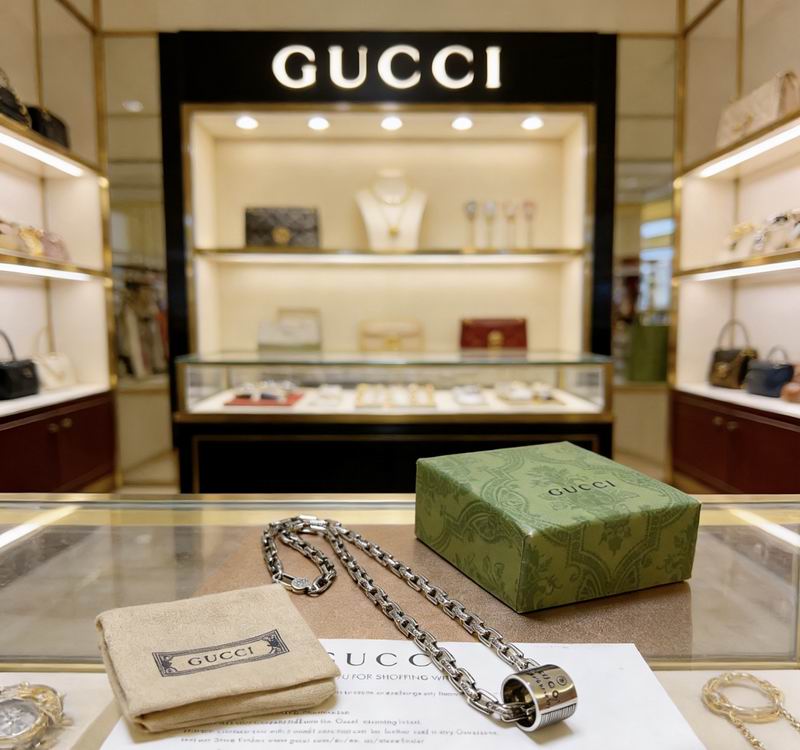 Gucci Necklace  02yxs30 (5)