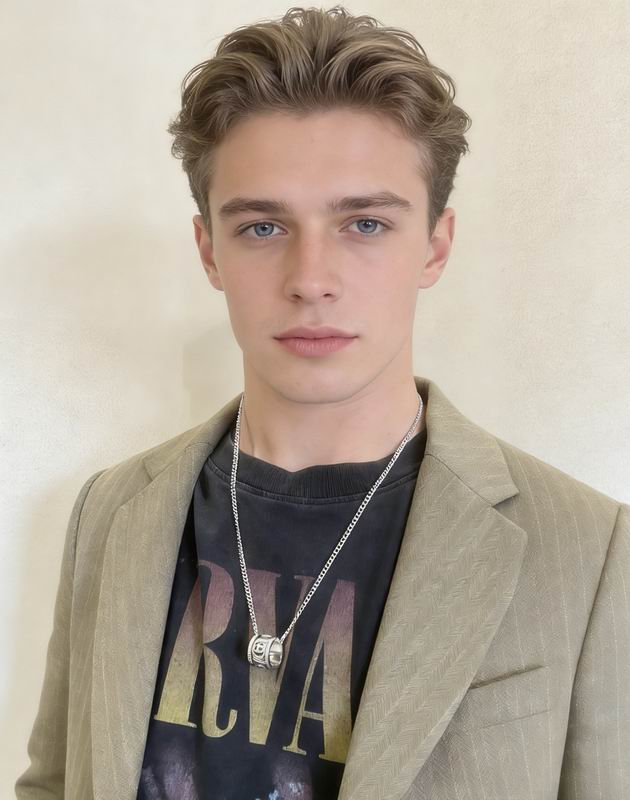 Gucci Necklace  02yxs37 (3)