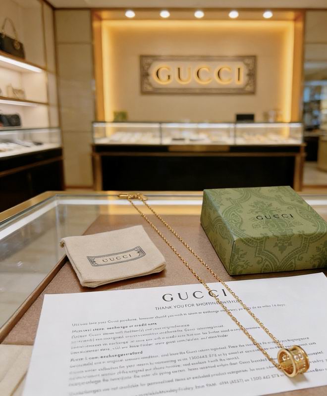 Gucci Necklace  02yxs38 (4)