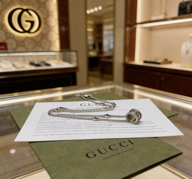 Gucci Necklace  02yxs43 (5)