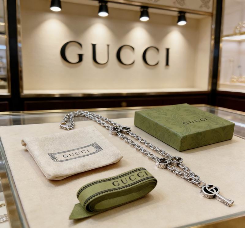 Gucci Necklace  02yxs45 (8)