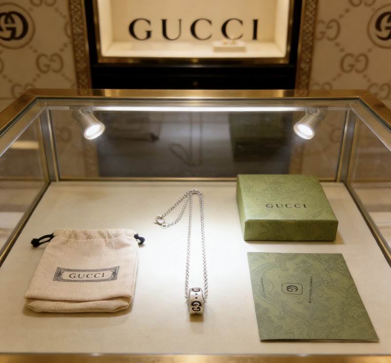 Gucci Necklace  02yxs46 (2)