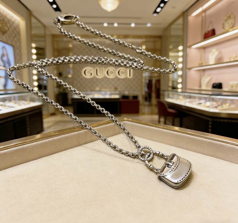 Gucci Necklace  02yxs48 (6)