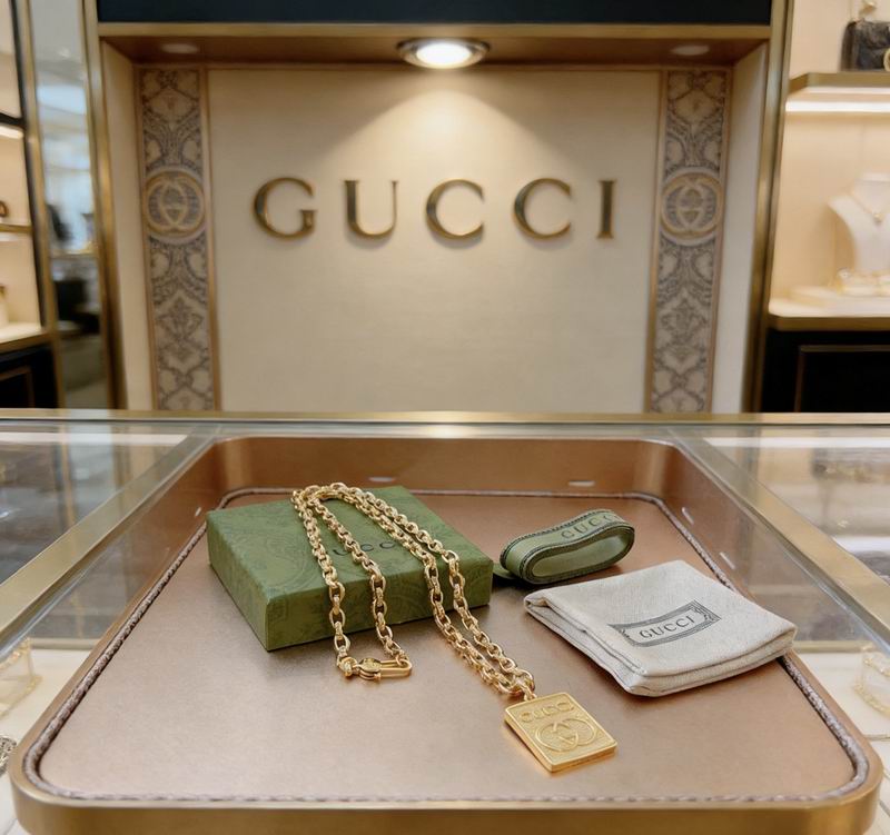Gucci Necklace  02yxs51 (7)