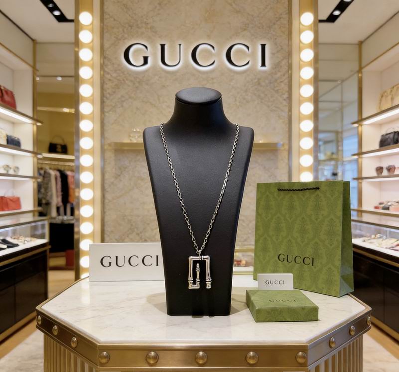 Gucci Necklace  02yxs55 (1)