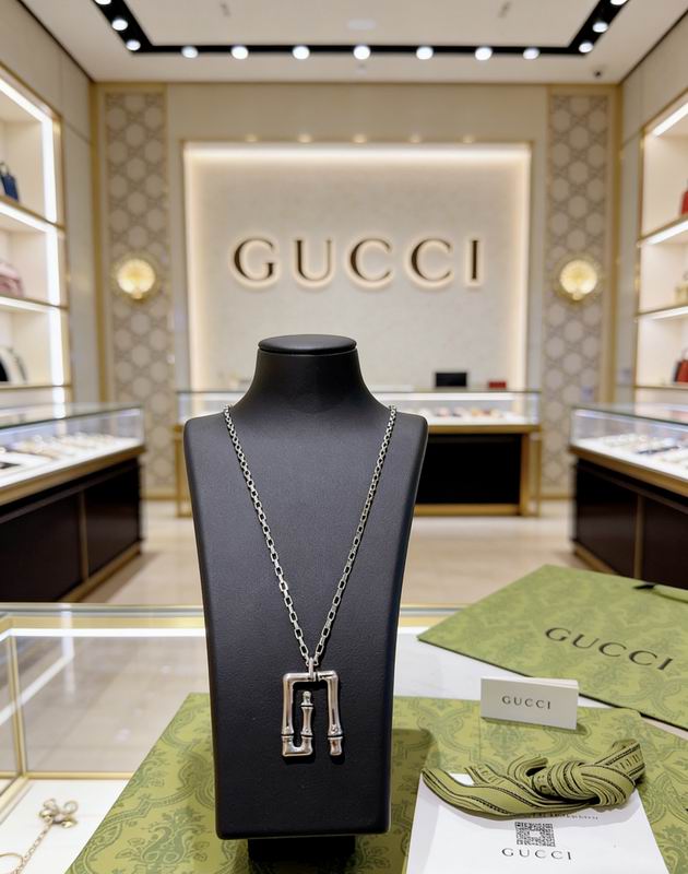 Gucci Necklace  02yxs55 (4)