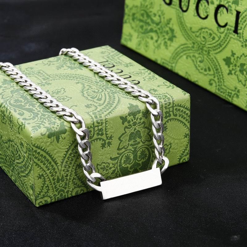 Gucci Necklace  02yxs60 (4)
