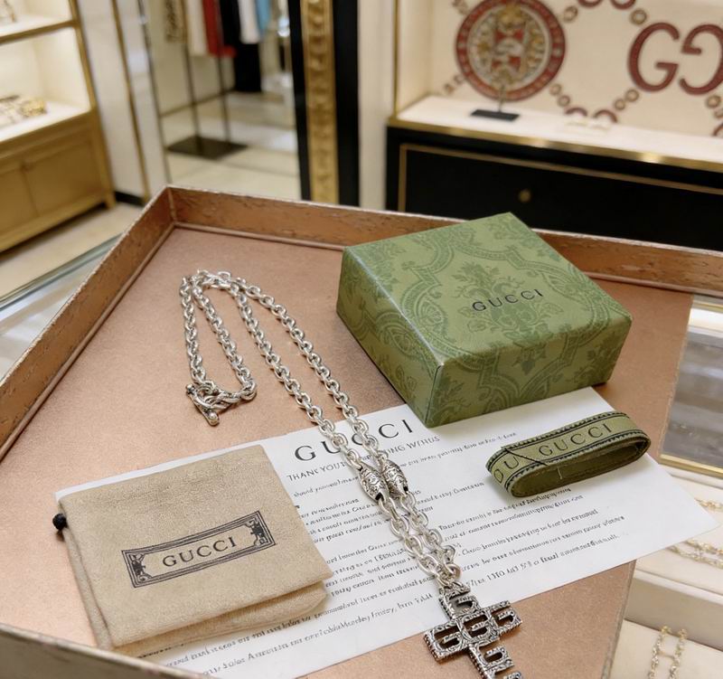 Gucci Necklace  02yxs63 (3)