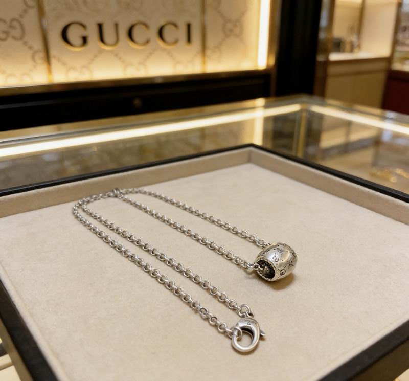 Gucci Necklace  02yxs65 (1)