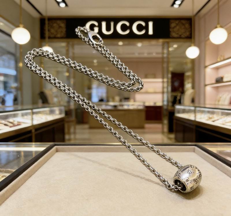 Gucci Necklace  02yxs65 (3)