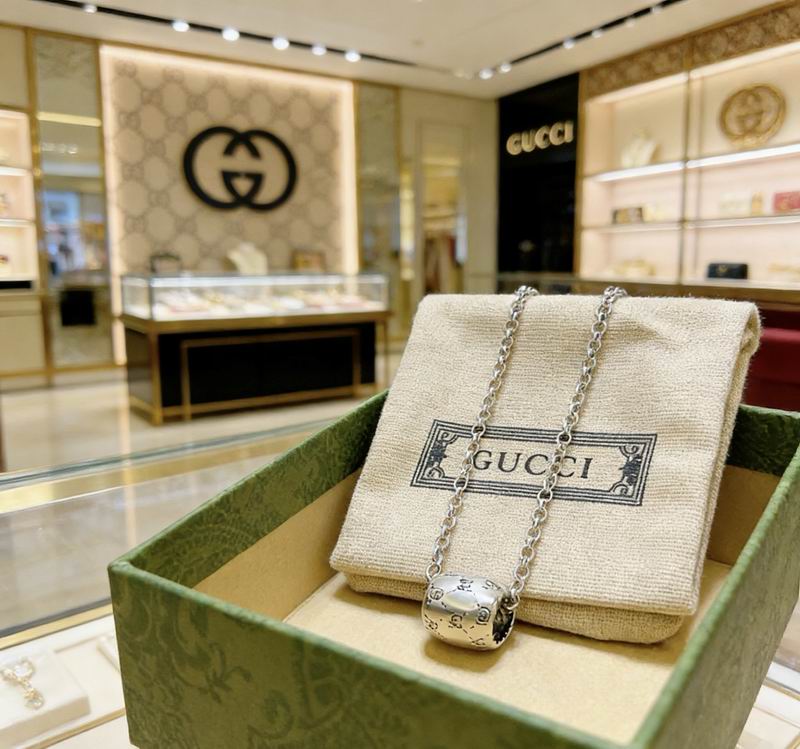 Gucci Necklace  02yxs65 (5)