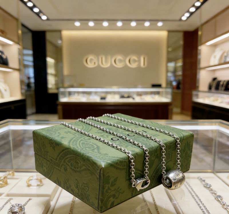 Gucci Necklace  02yxs65 (6)