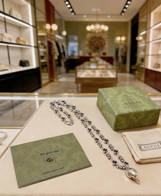 Gucci Necklace  02yxs66 (4)