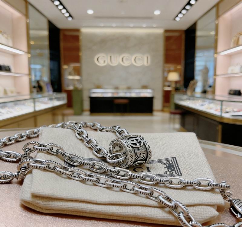 Gucci Necklace  02yxs67 (4)