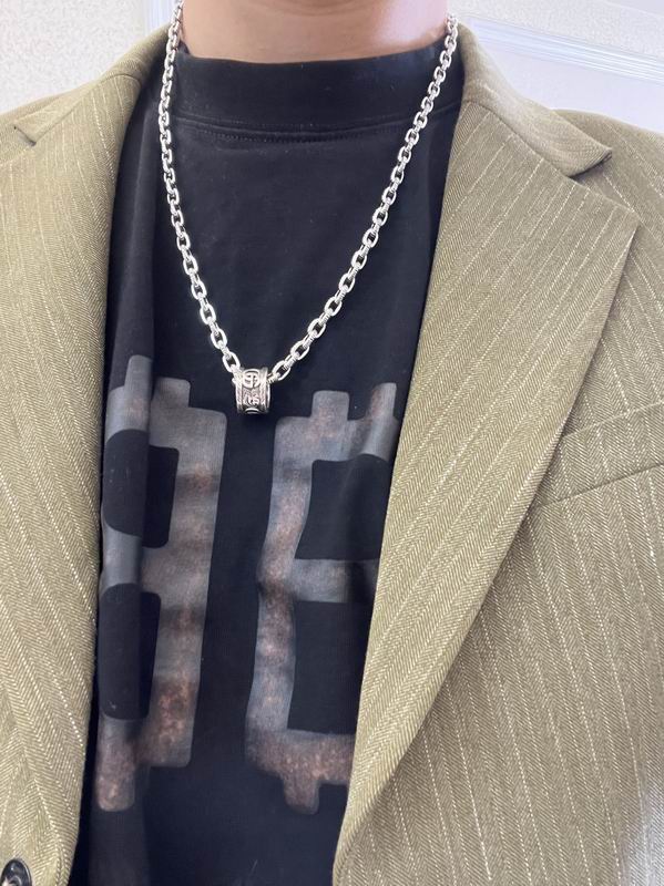 Gucci Necklace  02yxs67 (6)
