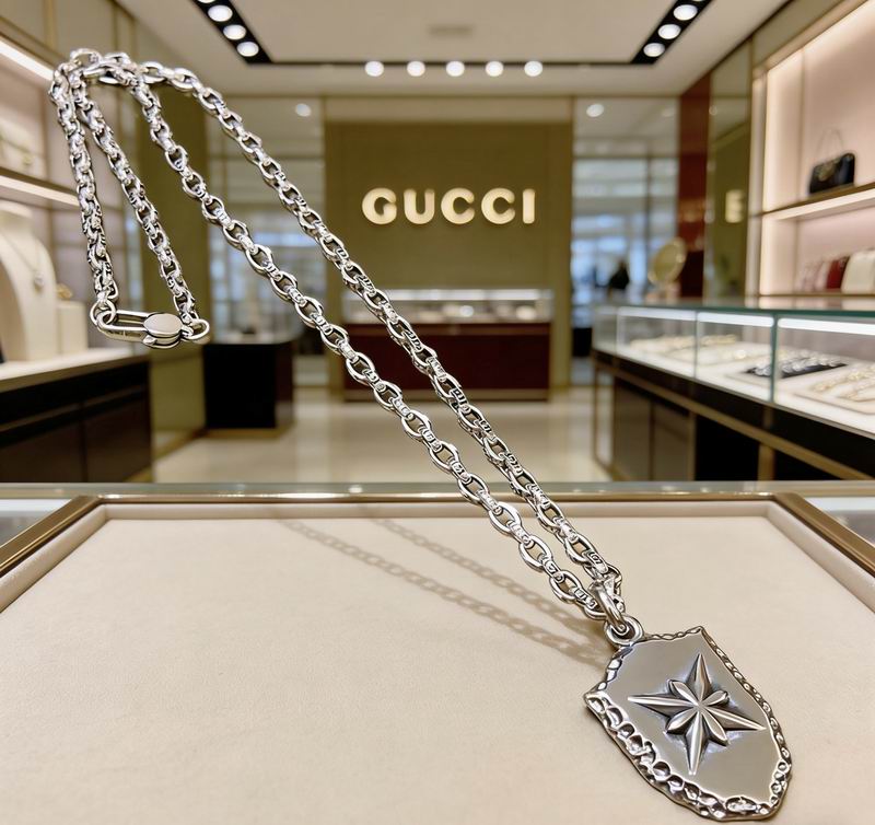 Gucci Necklace  02yxs69 (2)