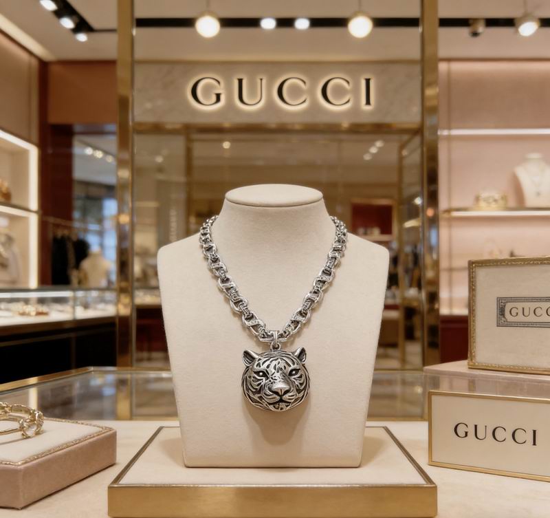 Gucci Necklace  02yxs70 (4)