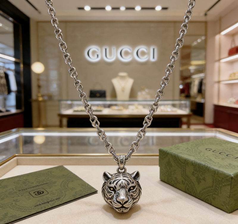Gucci Necklace  02yxs70 (7)