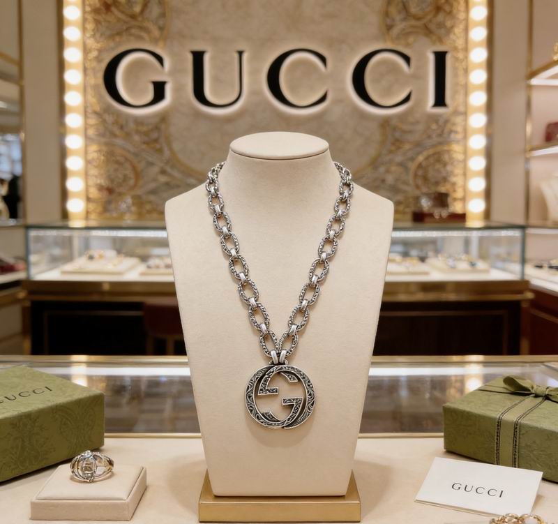Gucci Necklace  02yxs71 (1)