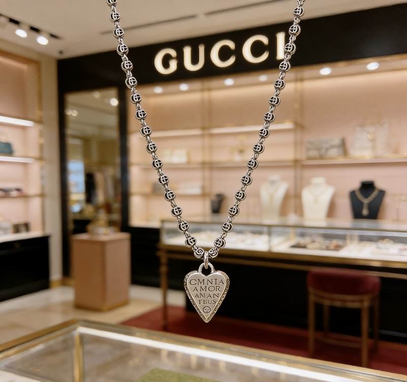 Gucci Necklace  02yxs72 (2)