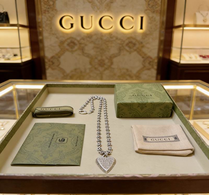 Gucci Necklace  02yxs72 (7)