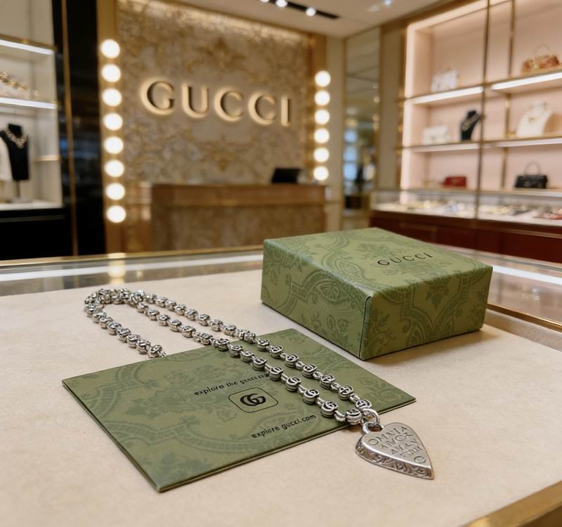 Gucci Necklace  02yxs72 (9)